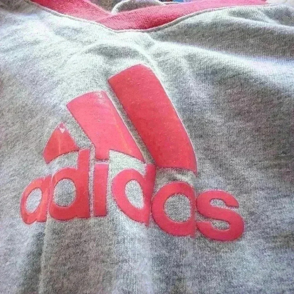 Adidas Tee Size L - Picture 7 of 7